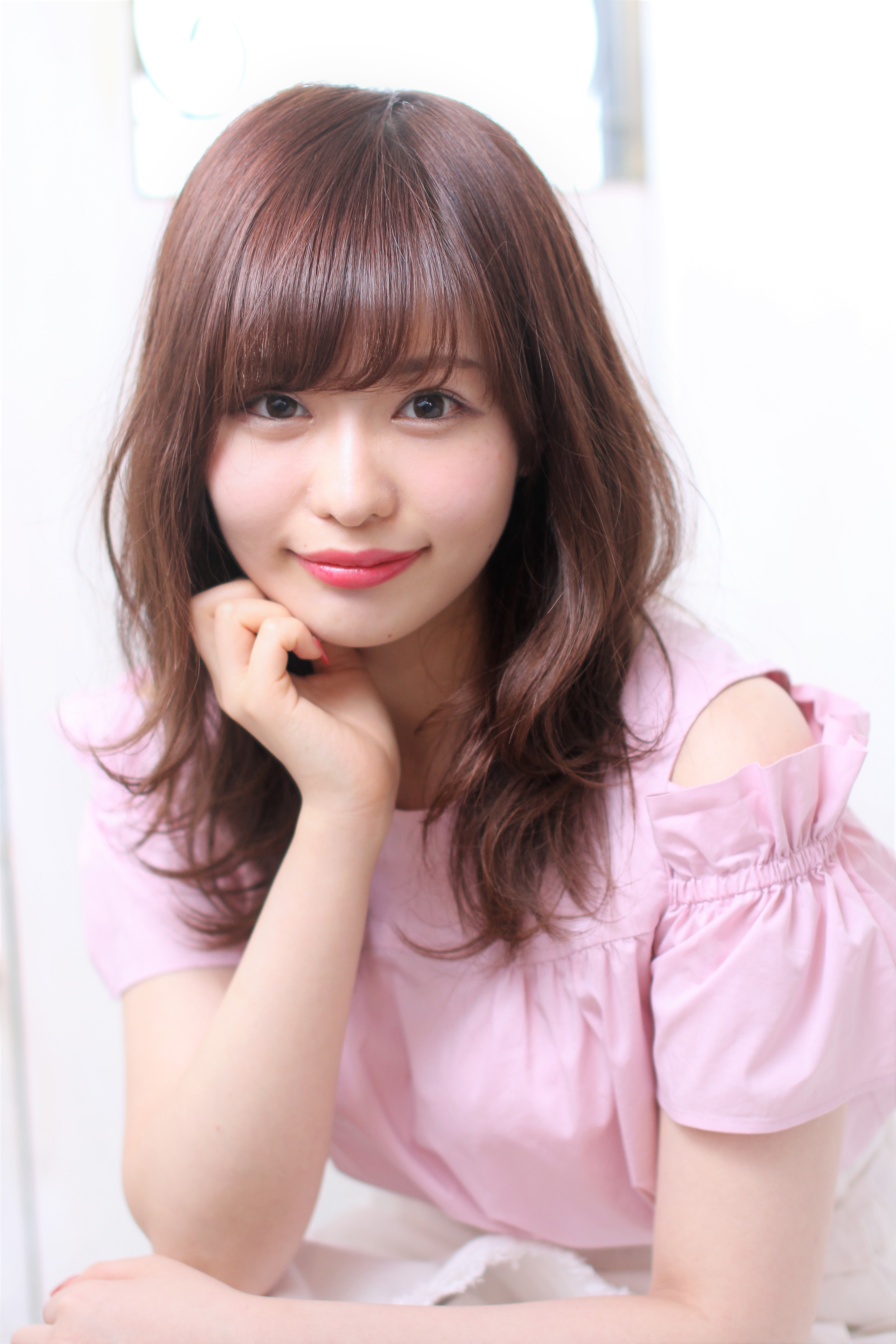 ひし形ナチュラルカールくびれミディモーブカラーソフトピンク 原宿 美容室 口コミで人気の美容院ガランテ 髪質改善 ミネコラ 縮毛矯正 酸熱トリートメント ピコトリートメント