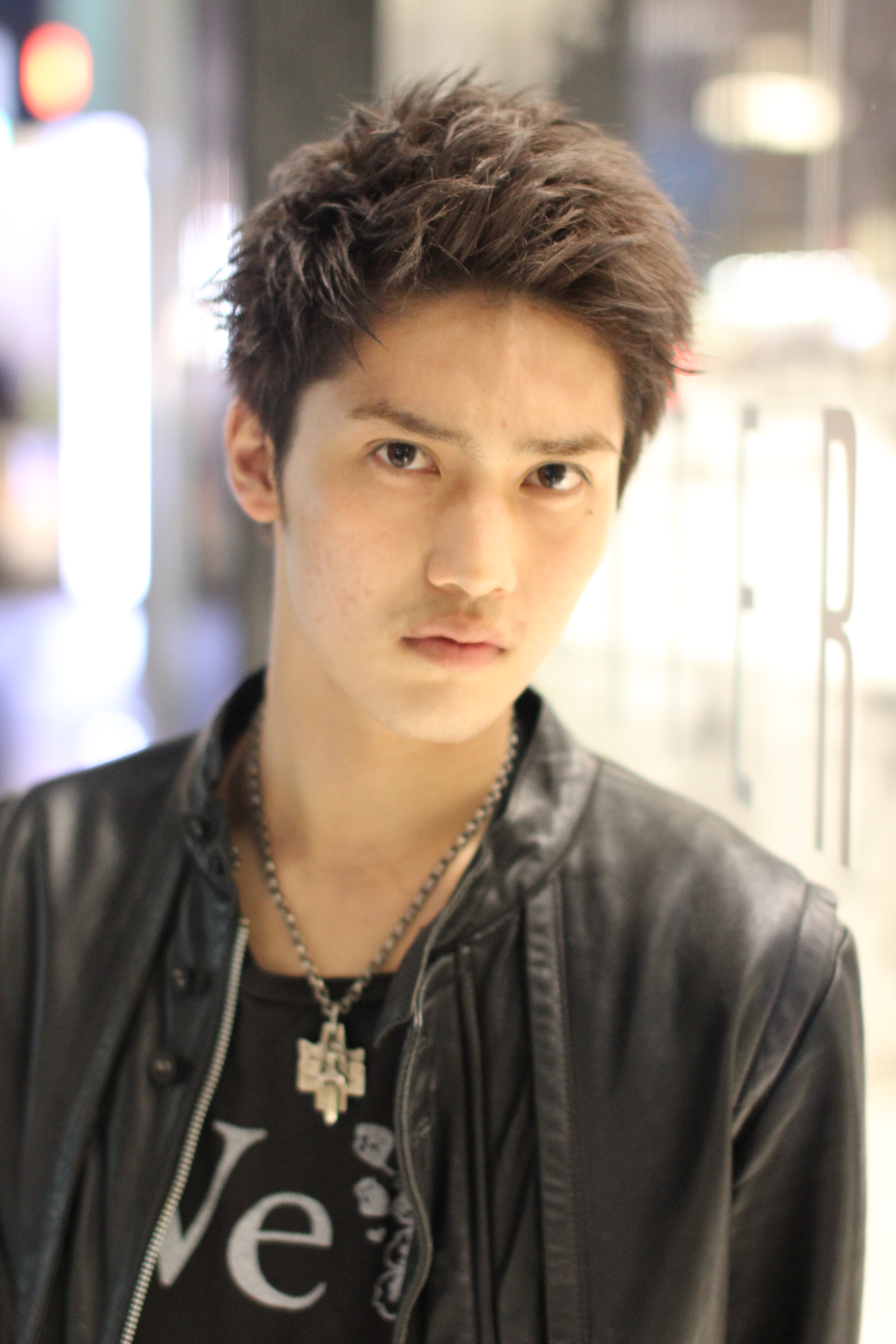 ｎｅｏｂｏｙ アップバングショート 原宿 美容室 口コミで人気の美容院ガランテ 髪質改善 ミネコラ 縮毛矯正 酸熱トリートメント ピコトリートメント